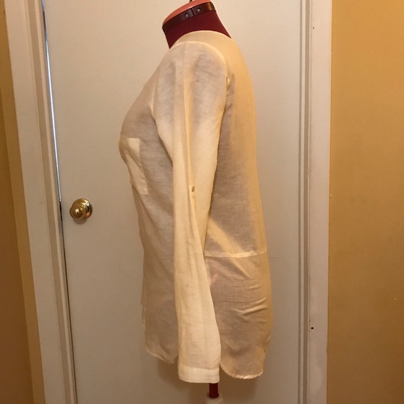 Max Studio Tunic top long or 3/4 sleeves when button cream medium - Picture 2 of 4